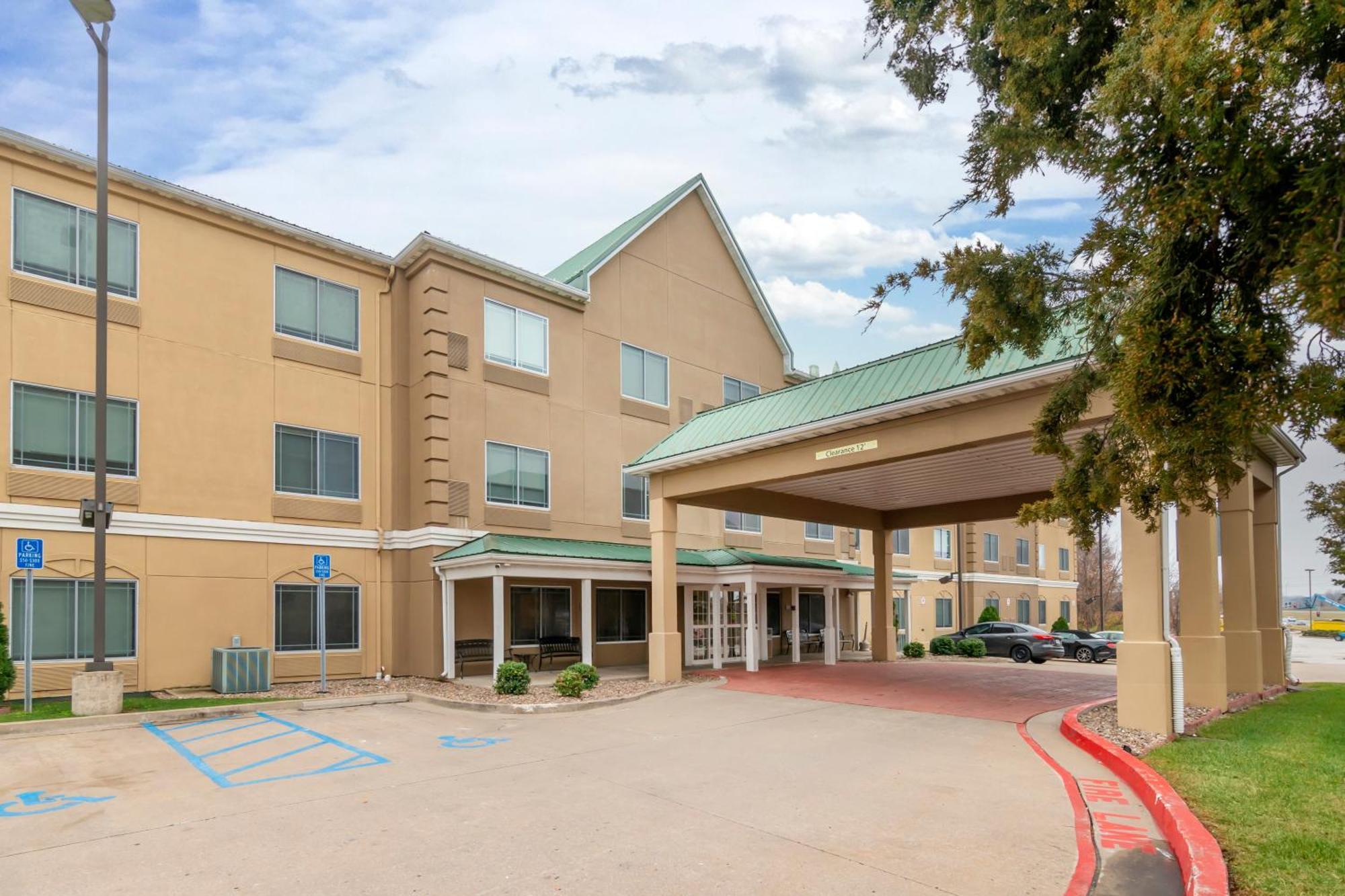 Country Inn & Suites By Radisson, Columbia, Mo Ngoại thất bức ảnh
